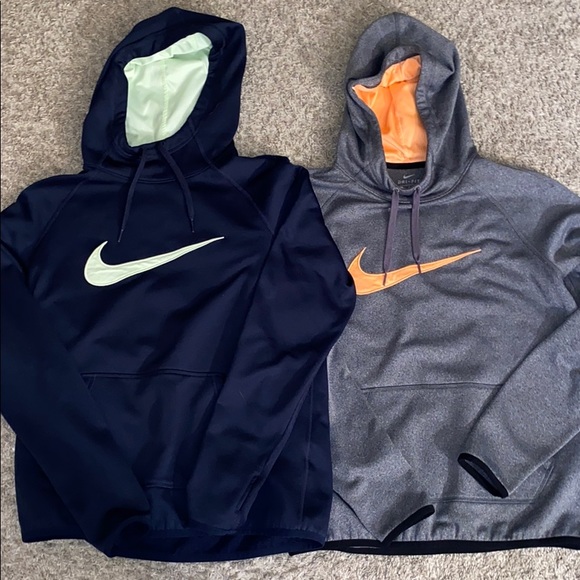 Nike Sweatshirts - Picture 1 of 2